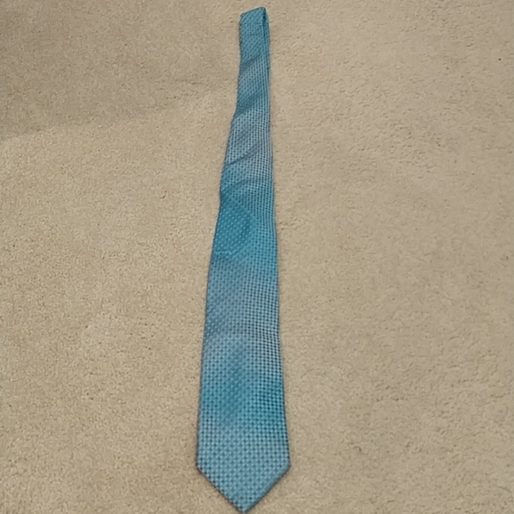 Blue ombre Stafford tie - Picture 1 of 4